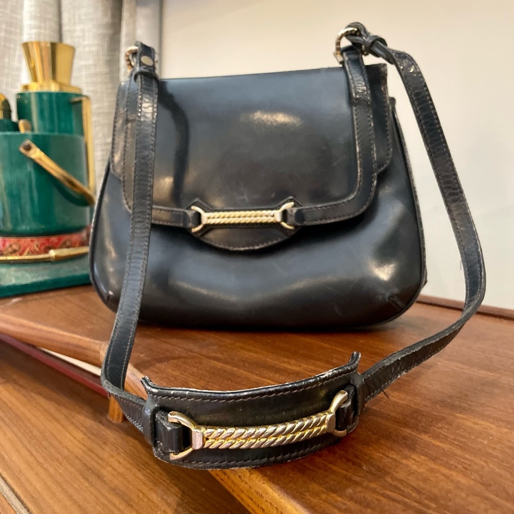 Vintage 1960s Gucci Shoulder Bag with Braided Brass Hardware - Picture 1 of 11